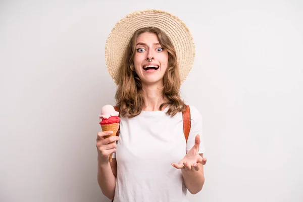 Teenager Girl Ice Cream Summer Concept — Foto Stock