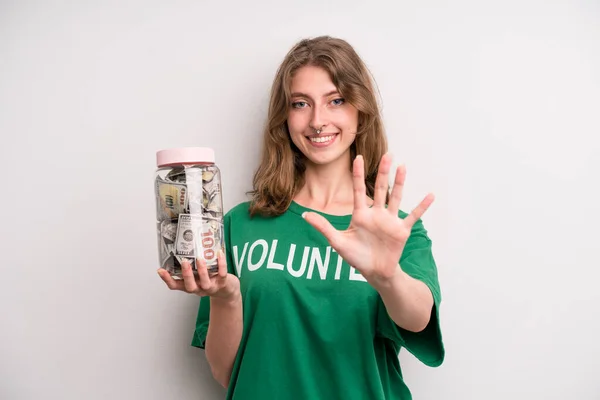 Teenager Girl Volunteer Donation Concept — Stock fotografie