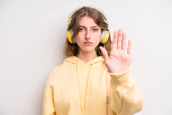 Teenager Girl Music Headphones Concept — Fotografia de Stock