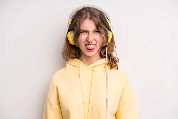 Teenager Girl Music Headphones Concept — 스톡 사진