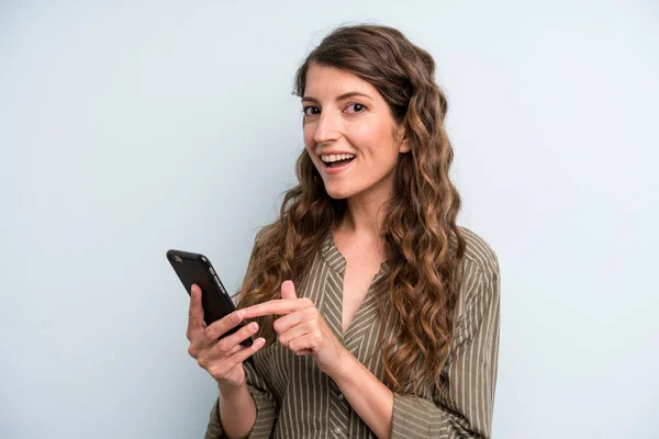 Young Adult Pretty Woman Using Smart Phone — Stockfoto