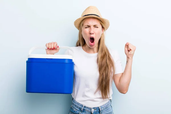 Pretty Blonde Young Adult Woman Portable Fridge Summer Picnic — Stockfoto