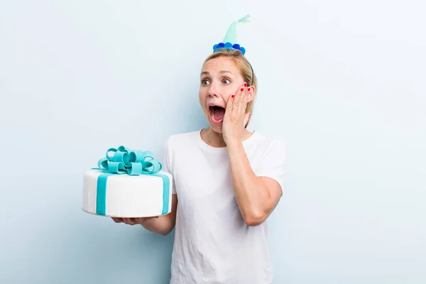 Pretty Blonde Young Adult Woman Birthday Cake Concept — Stock Photo, Image