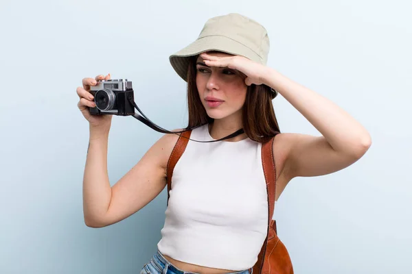 Young Adult Pretty Woman Enjoying Her Holidays Tourist Concept — Photo