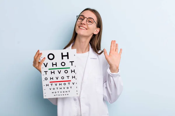 Jonge Volwassen Mooie Vrouw Optische Zichtbaarheidstest — Stockfoto