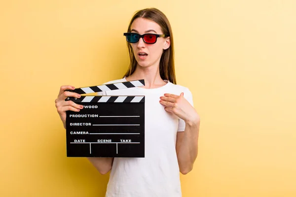 Jonge Volwassen Mooie Vrouw Film Filmconcept — Stockfoto