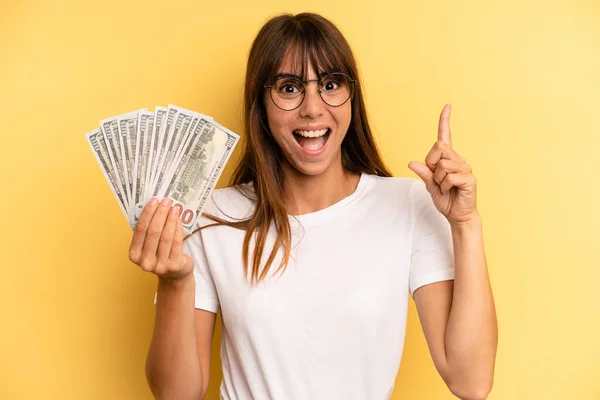 Hispanic Woman Feeling Happy Excited Genius Realizing Idea Dollar Banknotes — 스톡 사진