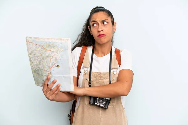 Hispanic Woman Shrugging Feeling Confused Uncertain Tourist Map — Fotografia de Stock