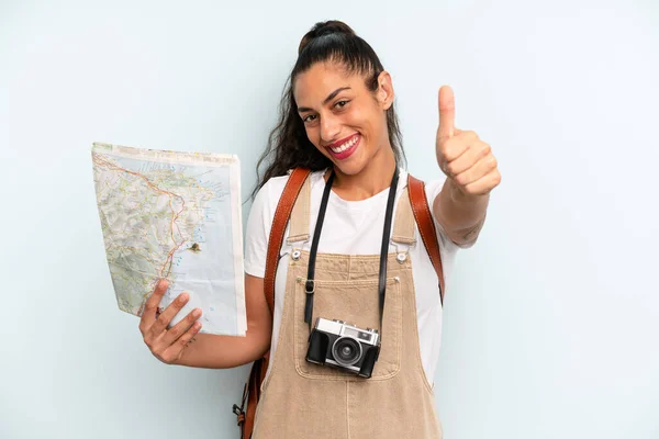 Hispanic Woman Feeling Proud Smiling Positively Thumbs Tourist Map — 스톡 사진