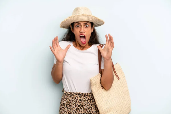 Hispanic Woman Screaming Hands Air Summer Concept - Stock-foto