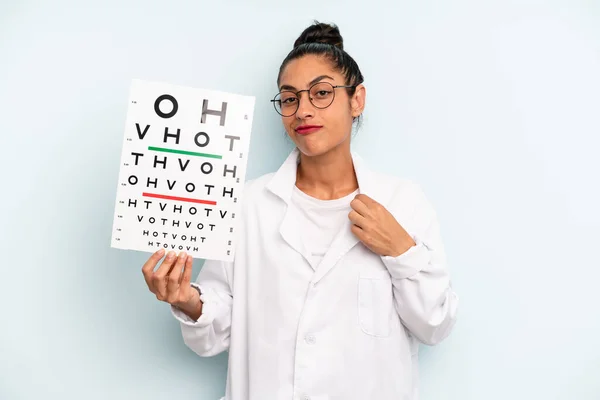 Hispanic Woman Looking Arrogant Successful Positive Proud Optical Vision Test — Stockfoto