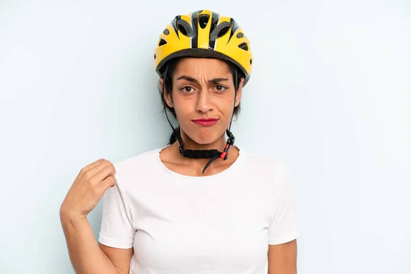 Hispanic Woman Looking Arrogant Successful Positive Proud Bike Sport Concept — Stock fotografie