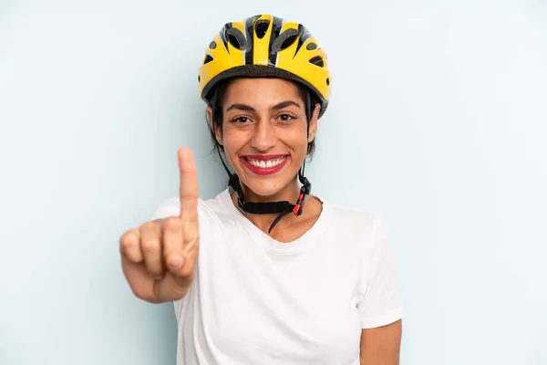 Hispanic Woman Smiling Proudly Confidently Making Number One Bike Sport — Stock Photo, Image