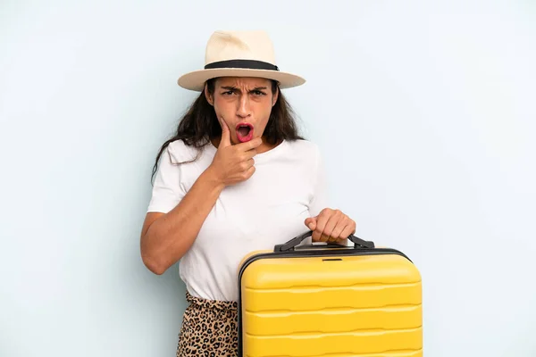 Hispanic Woman Mouth Eyes Wide Open Hand Chin Summer Concept — Foto de Stock