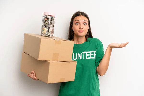 Pretty Woman Feeling Puzzled Confused Doubting Volunteer Donation Concept — Stockfoto