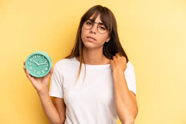 Hispanic Woman Feeling Stressed Anxious Tired Frustrated Alarm Clock Concept — Stok fotoğraf