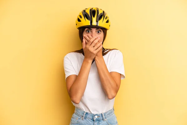 Pretty Woman Covering Mouth Hands Shocked Bike Sport Concept — Zdjęcie stockowe