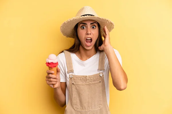 Pretty Woman Screaming Hands Air Ice Cream Summer Concept — Stockfoto