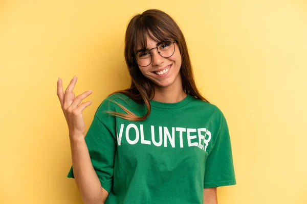 Pretty Woman Feeling Happy Surprised Realizing Solution Idea Volunteer Donation — Foto de Stock