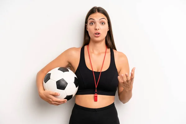 Pretty Girl Feeling Extremely Shocked Surprised Soccer Fitness Concept — Foto de Stock