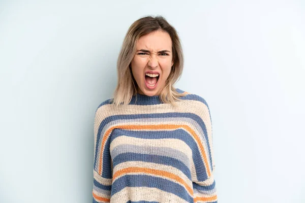 Young Adult Pretty Woman Shouting Aggressively Looking Very Angry Frustrated — Stockfoto