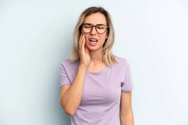 Young Adult Pretty Woman Holding Cheek Suffering Painful Toothache Feeling — Stockfoto
