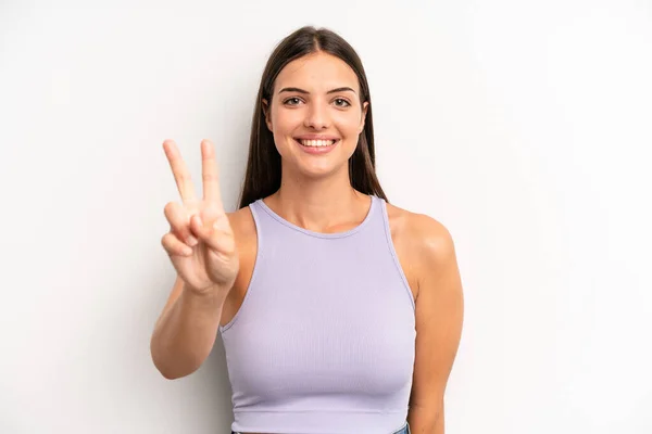 Joven Mujer Guapa Adulta Sonriendo Luciendo Feliz Despreocupada Positiva Haciendo — Foto de Stock