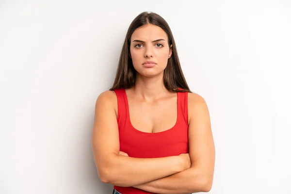 Giovane Donna Carina Adulta Sente Dispiaciuto Deluso Guardando Serio Infastidito — Foto Stock