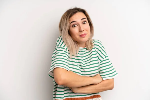 Young Adult Blonde Woman Shrugging Feeling Confused Uncertain Doubting Arms — Stockfoto