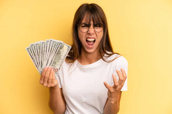 Hispanic Woman Looking Desperate Frustrated Stressed Dollar Banknotes Concept — Foto Stock