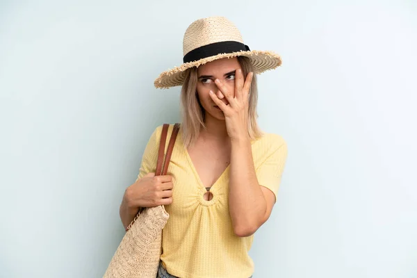Blonde Woman Feeling Bored Frustrated Sleepy Tiresome Summer Concept — Foto Stock