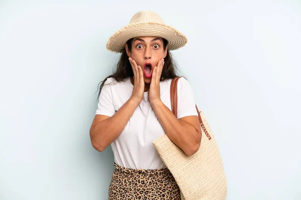 Hispanic Woman Feeling Shocked Scared Summer Concept — Fotografia de Stock
