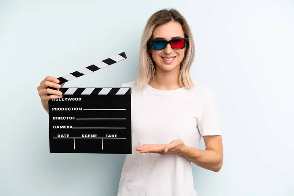 Blonde Woman Smiling Cheerfully Feeling Happy Showing Concept Film Movie — Fotografia de Stock