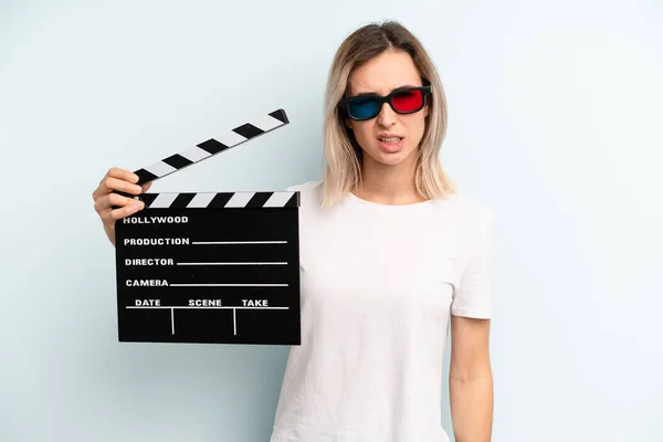Blonde Woman Feeling Puzzled Confused Film Movie Concept — Stockfoto