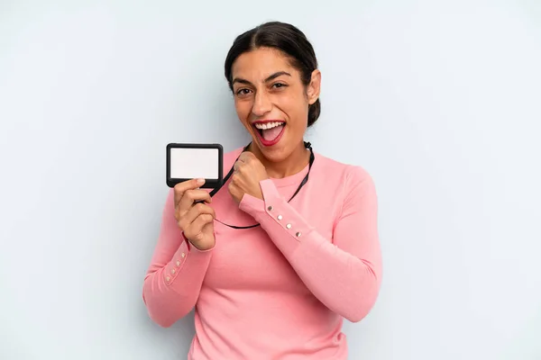 Hispanic Woman Feeling Happy Facing Challenge Celebrating Vip Pass Card — Stock Photo, Image