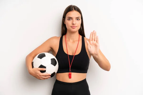Pretty Girl Looking Serious Showing Open Palm Making Stop Gesture — Stock Photo, Image