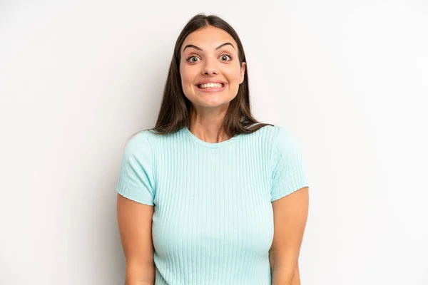 Jong Volwassen Mooi Vrouw Zoek Gelukkig Gek Met Een Breed — Stockfoto