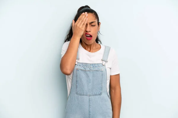 Hispanic Pretty Woman Looking Sleepy Bored Yawning Headache One Hand — Stock Photo, Image