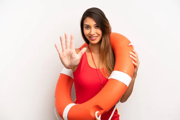 Asian Young Woman Smiling Looking Friendly Showing Number Five Lifeguard — Stock Photo, Image