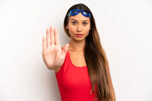 Asian Young Woman Looking Serious Showing Open Palm Making Stop — Stock Photo, Image