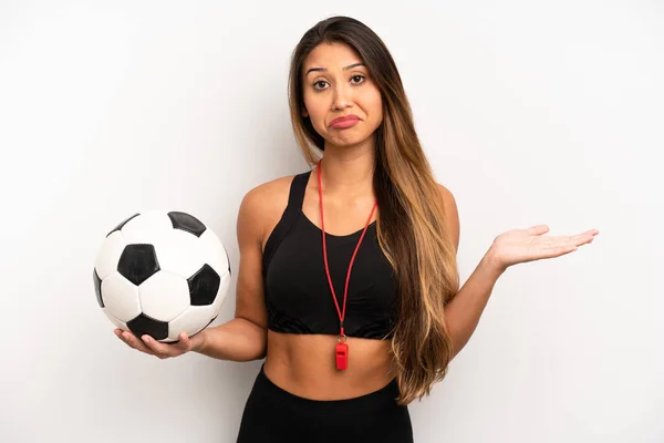 Asian Young Woman Feeling Puzzled Confused Doubting Soccer Fitness Concept —  Fotos de Stock