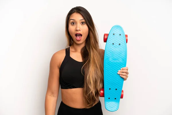 Asian Young Woman Looking Very Shocked Surprised Skate Board Concept — Stockfoto
