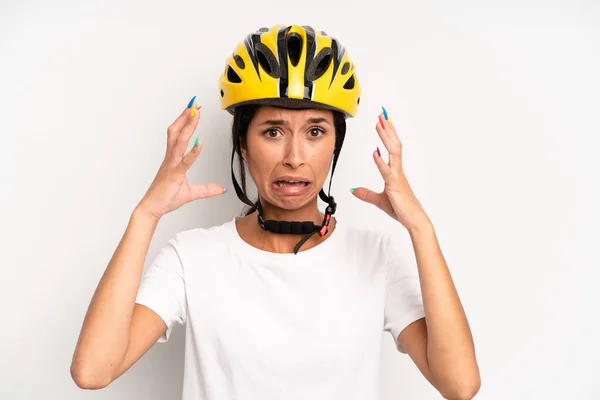 Hispanic Pretty Woman Screaming Hands Air Bike Concept — Stock Photo, Image