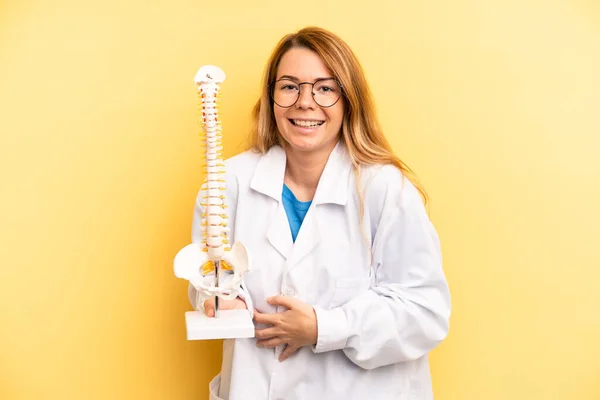 Pretty Blonde Young Woman Laughing Out Loud Some Hilarious Joke — Stockfoto