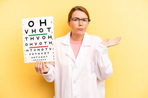 Pretty Blonde Young Woman Feeling Puzzled Confused Doubting Optical Vision — Stockfoto