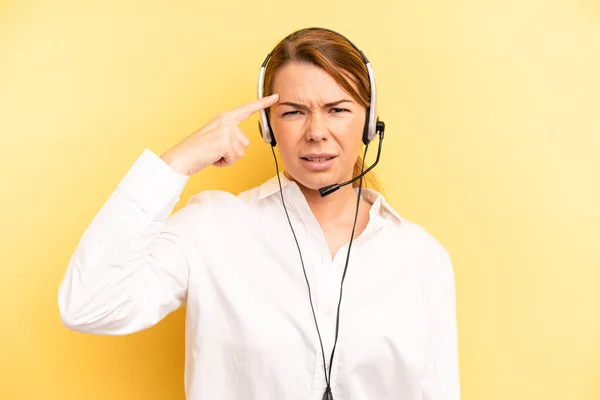 Pretty Blonde Young Woman Feeling Confused Puzzled Showing You Insane — Stock Photo, Image