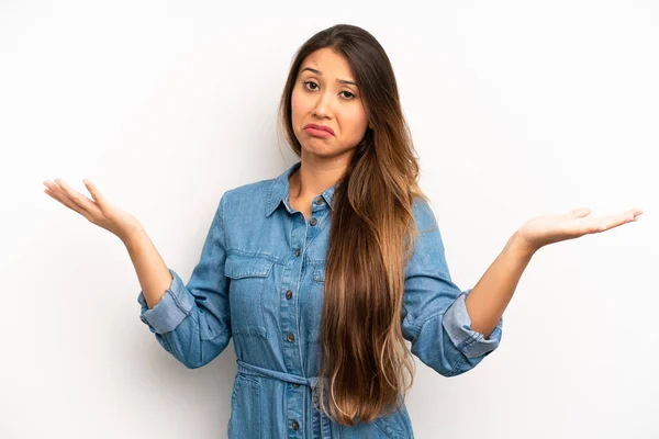 Asian Pretty Woman Shrugging Dumb Crazy Confused Puzzled Expression Feeling — Stock Photo, Image