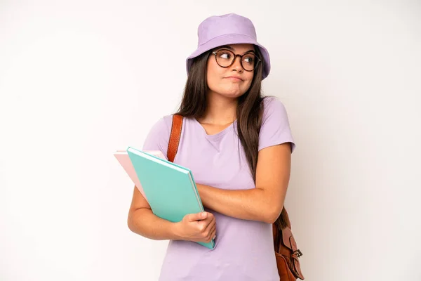 Hispanic Pretty Woma Looking Desperate Frustrated Stressed University Student Concept — Stok fotoğraf
