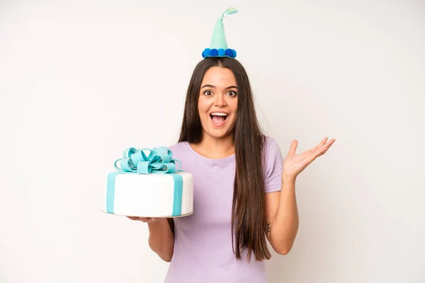 Hispanic Pretty Woma Feeling Shocked Scared Birthday Cake Celebration Concept — Stockfoto