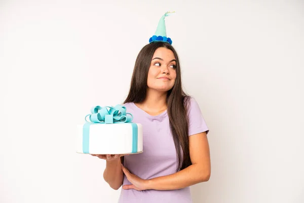 Hispanic Pretty Woma Looking Desperate Frustrated Stressed Birthday Cake Celebration — Fotografia de Stock